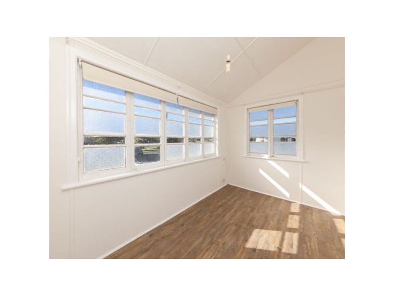 3 Guildford Street, Kelvin Grove QLD 4059