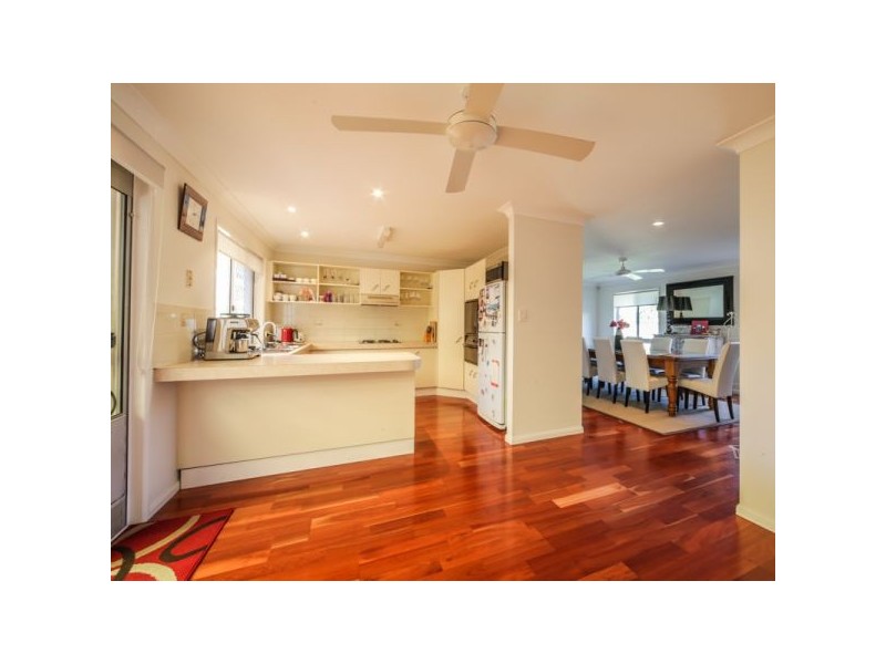 30 Whistler Drive, Burleigh Waters QLD 4220