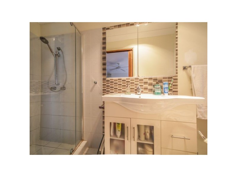 30 Whistler Drive, Burleigh Waters QLD 4220