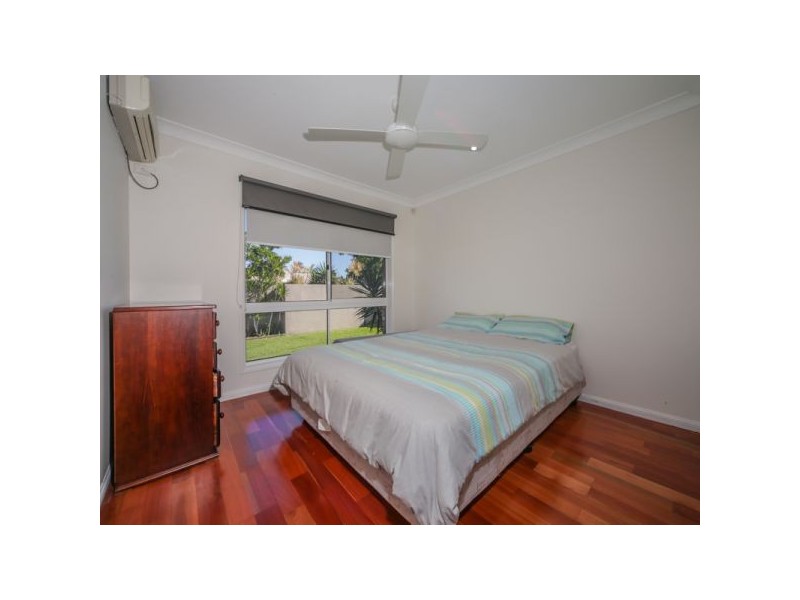30 Whistler Drive, Burleigh Waters QLD 4220