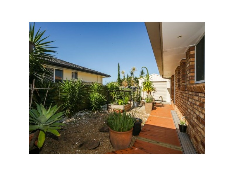 30 Whistler Drive, Burleigh Waters QLD 4220