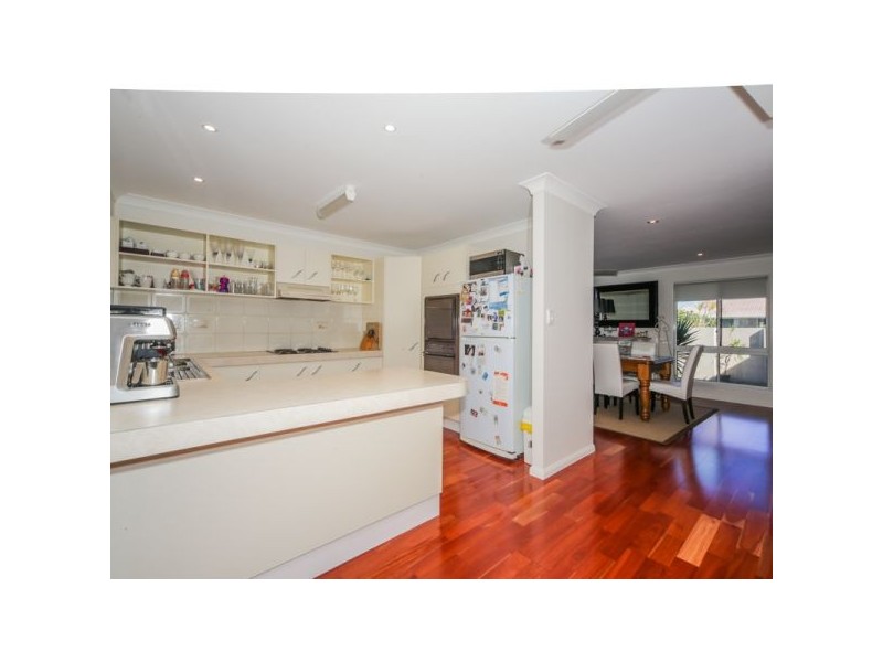 30 Whistler Drive, Burleigh Waters QLD 4220