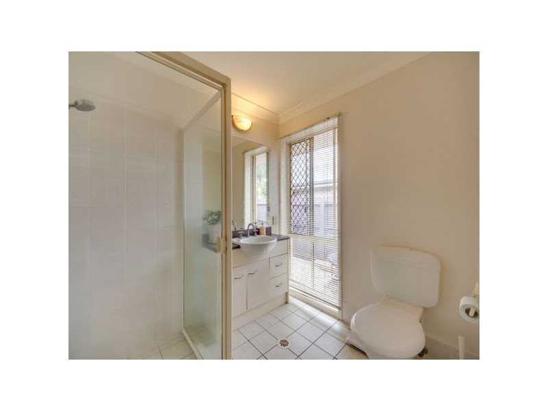 87 Cowie Road, Carseldine QLD 4034