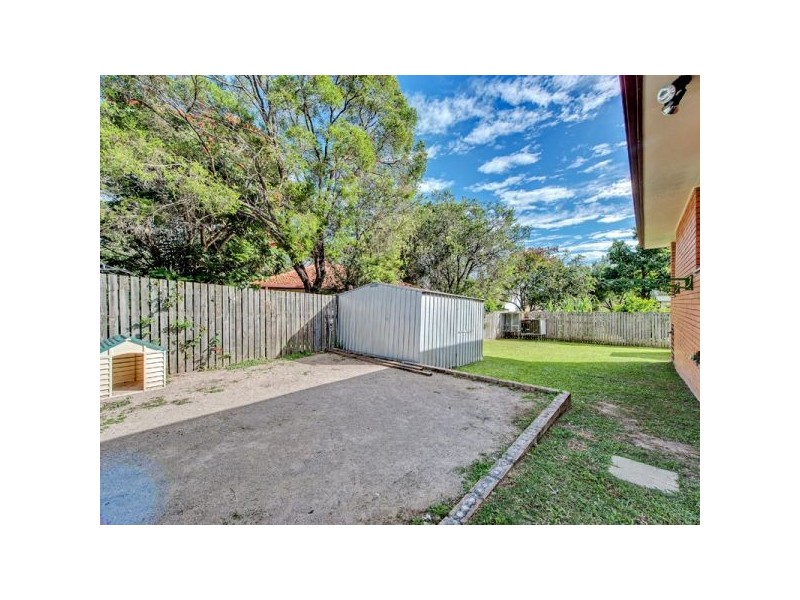 15 Hook Street, Inala QLD 4077