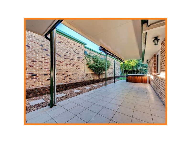 15 Pendulla Circuit, Forest Lake QLD 4078