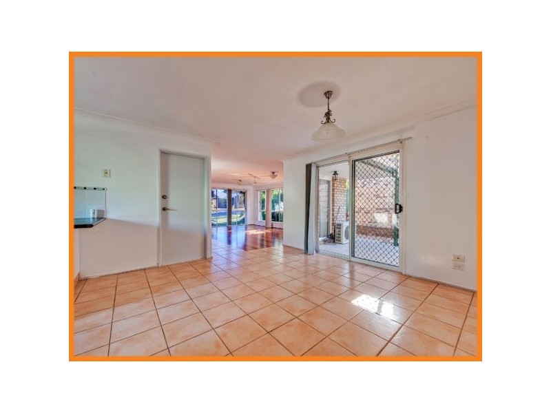 15 Pendulla Circuit, Forest Lake QLD 4078