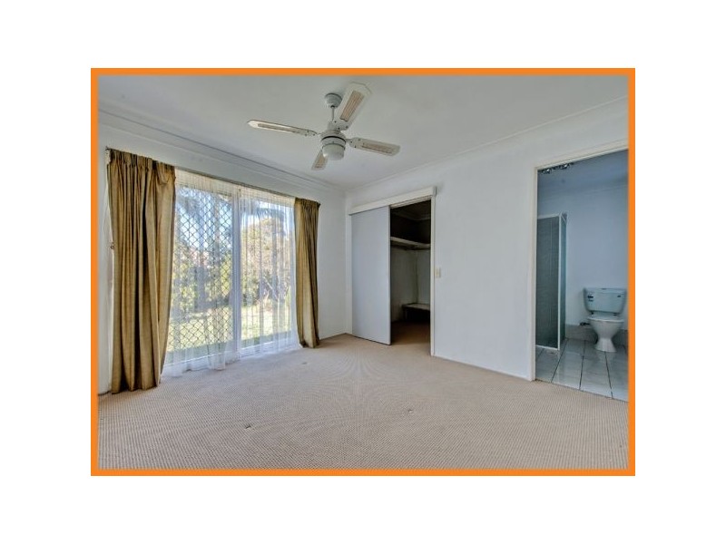 15 Pendulla Circuit, Forest Lake QLD 4078