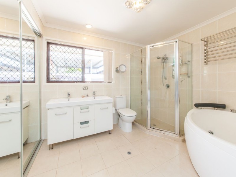 9 Abel Street, Springwood QLD 4127