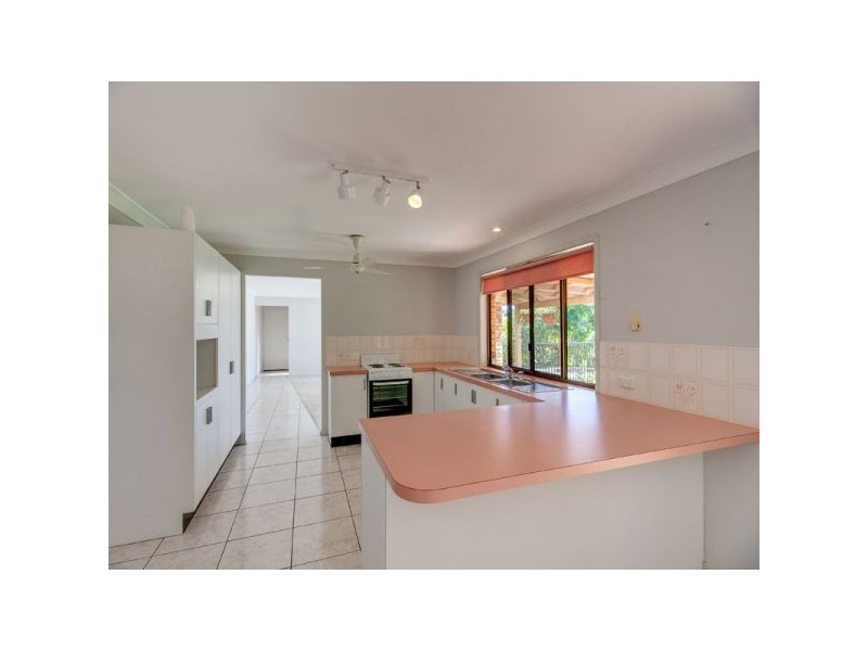 32 Rue Montaigne, Petrie QLD 4502