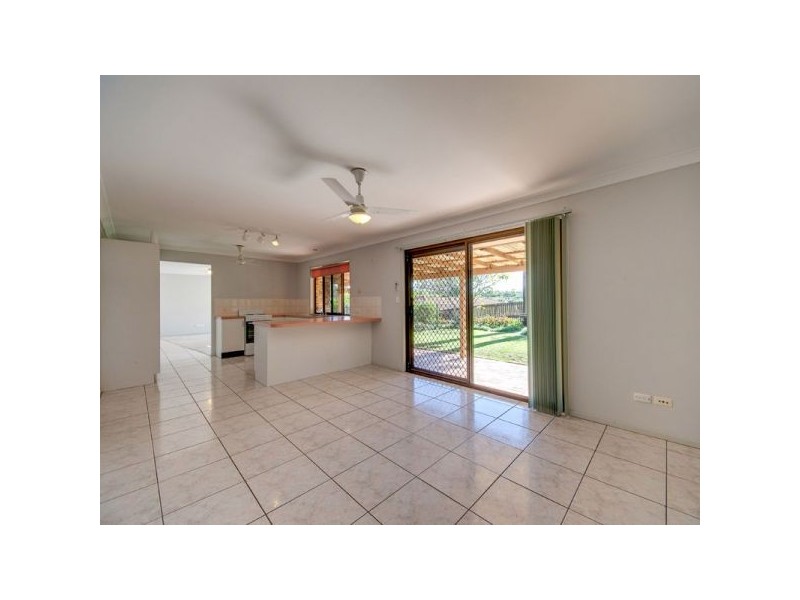32 Rue Montaigne, Petrie QLD 4502