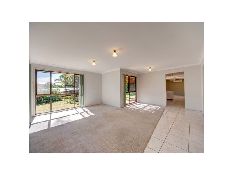 32 Rue Montaigne, Petrie QLD 4502