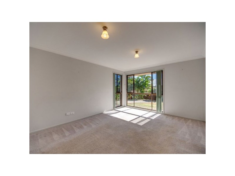 32 Rue Montaigne, Petrie QLD 4502