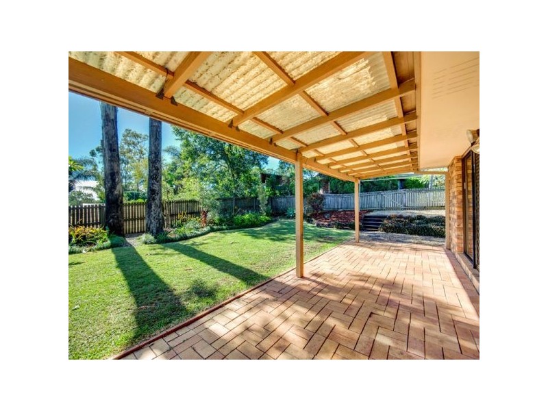 32 Rue Montaigne, Petrie QLD 4502