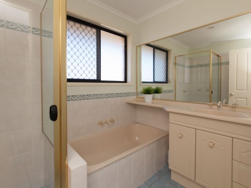 20 Rio Court, Underwood QLD 4119