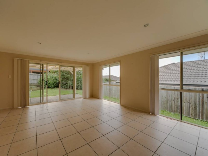 21 Redstart Street, Upper Coomera QLD 4209