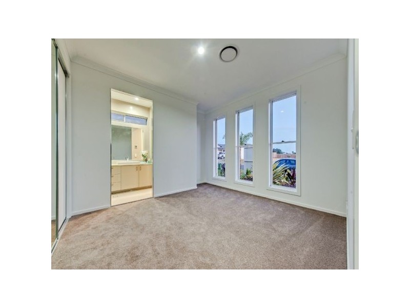 86 Skyview Avenue, Rochedale QLD 4123