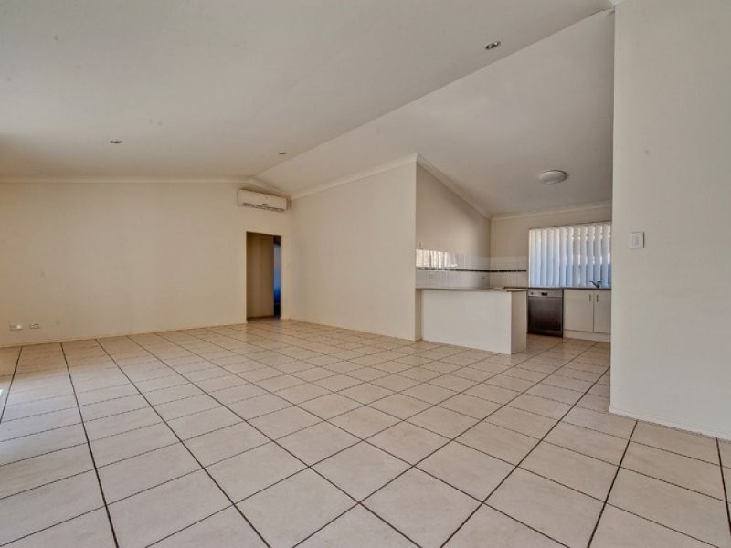 94 Albert Street, Goodna QLD 4300