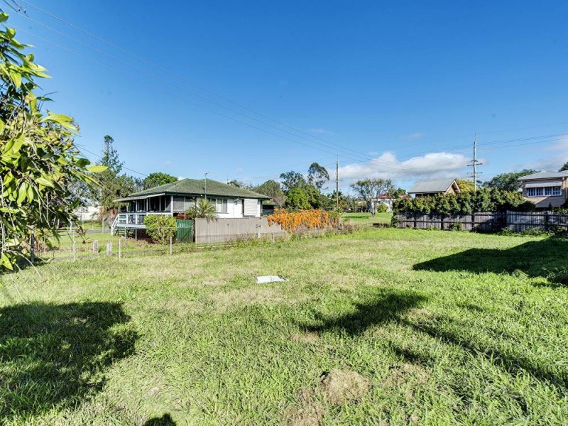 9b Lewis Street, Redbank QLD 4301