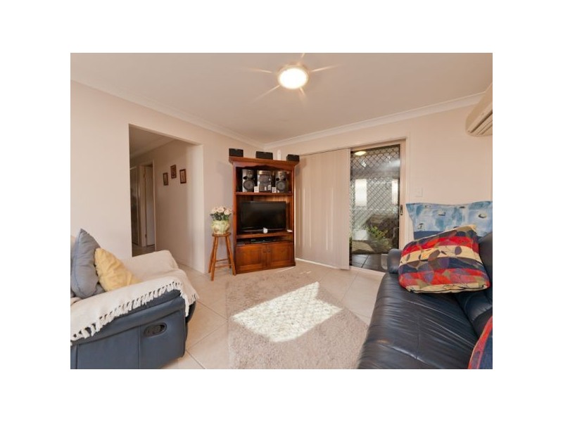 2/37 Denning Road, Bracken Ridge QLD 4017