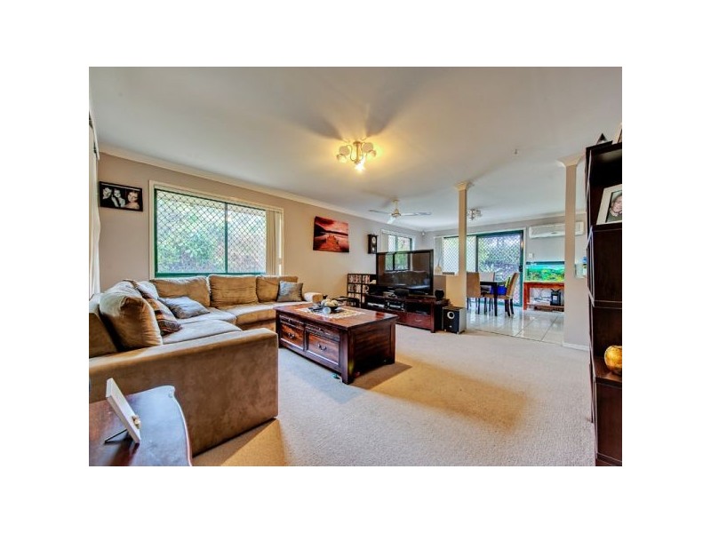 48 Flinders Crescent, Forest Lake QLD 4078