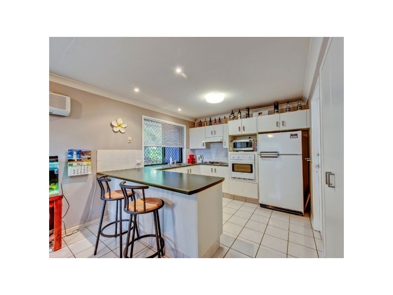 48 Flinders Crescent, Forest Lake QLD 4078