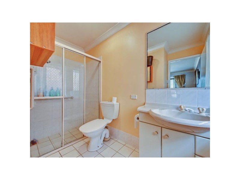 48 Flinders Crescent, Forest Lake QLD 4078