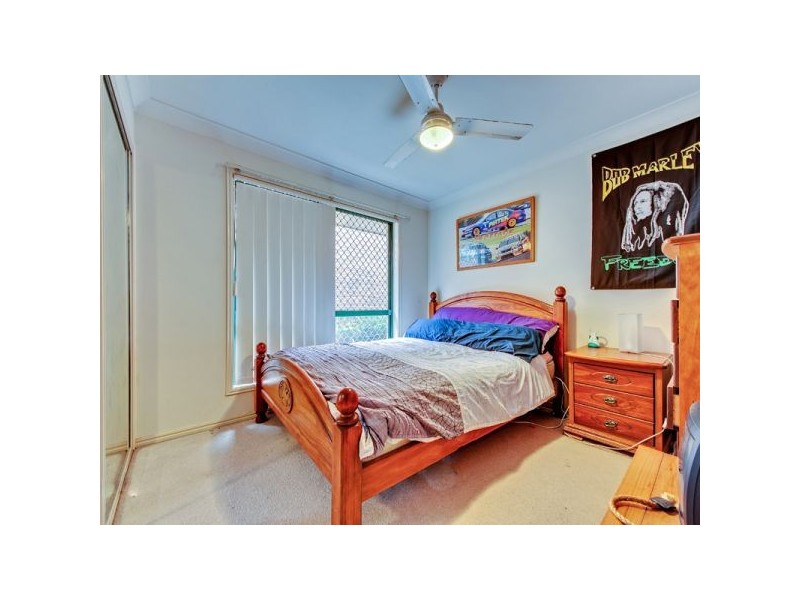 48 Flinders Crescent, Forest Lake QLD 4078