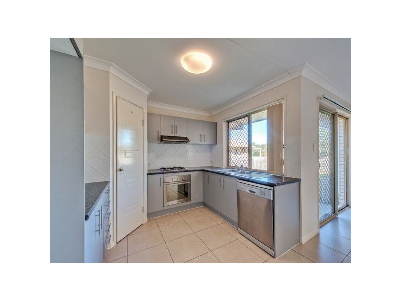 7 Sutherland Crescent, Goodna QLD 4300