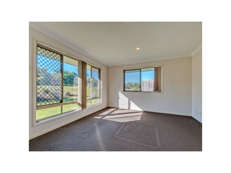 7 Sutherland Crescent, Goodna QLD 4300