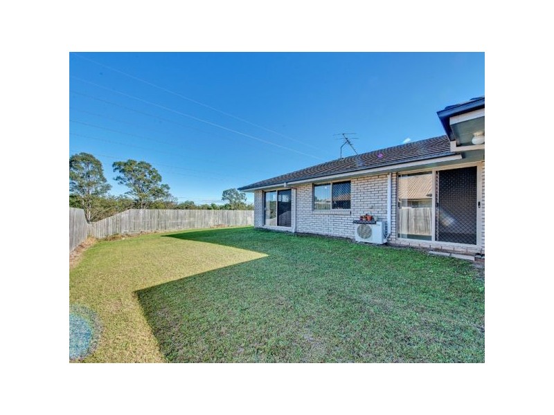 7 Sutherland Crescent, Goodna QLD 4300