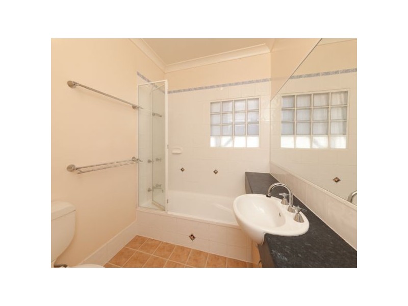 65 Ridge Street, Greenslopes QLD 4120