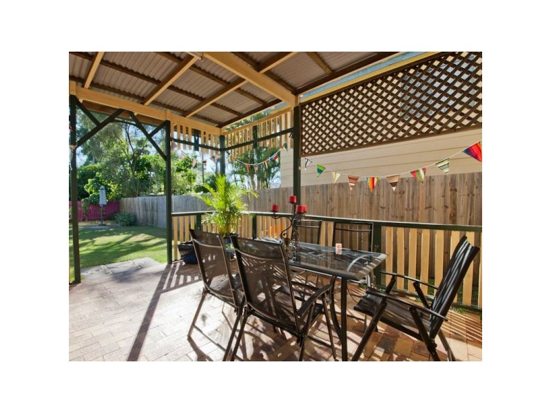 73 Grosvenor Terrace, Deception Bay QLD 4508