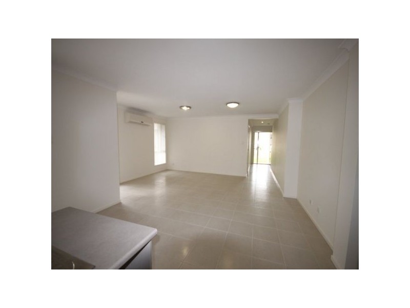 15 Tetta Street,, Augustine Heights QLD 4300