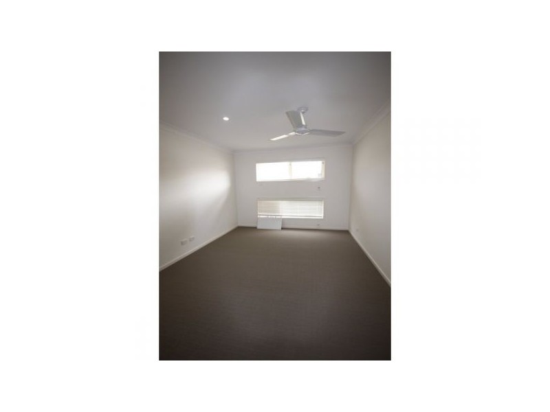 15 Tetta Street,, Augustine Heights QLD 4300
