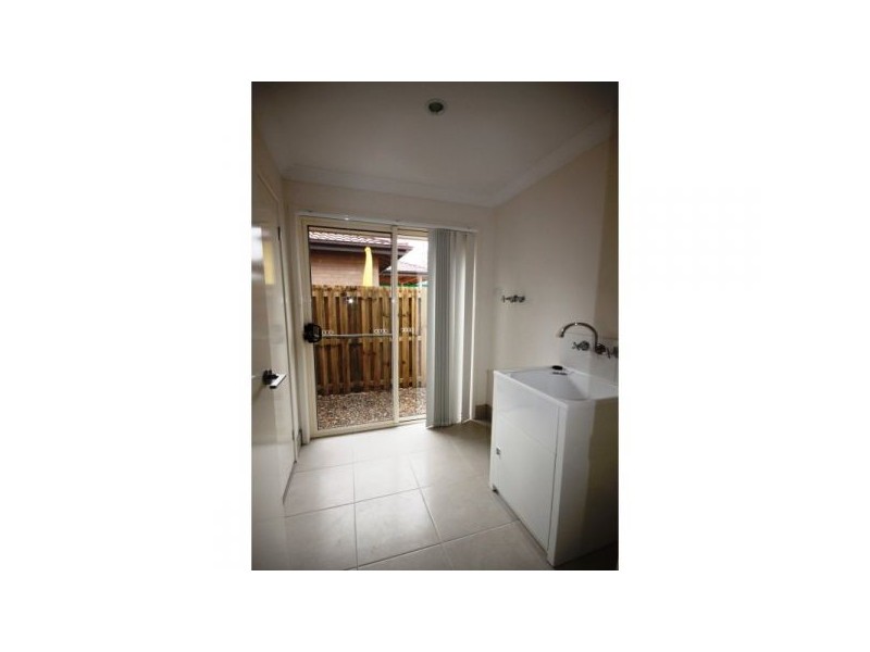 15 Tetta Street,, Augustine Heights QLD 4300