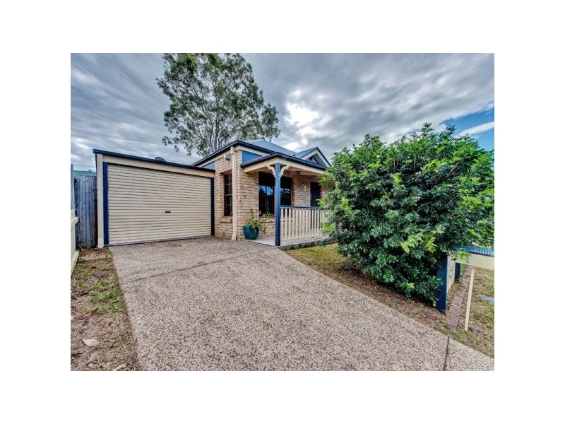 32 Eden Crescent, Springfield Lakes QLD 4300