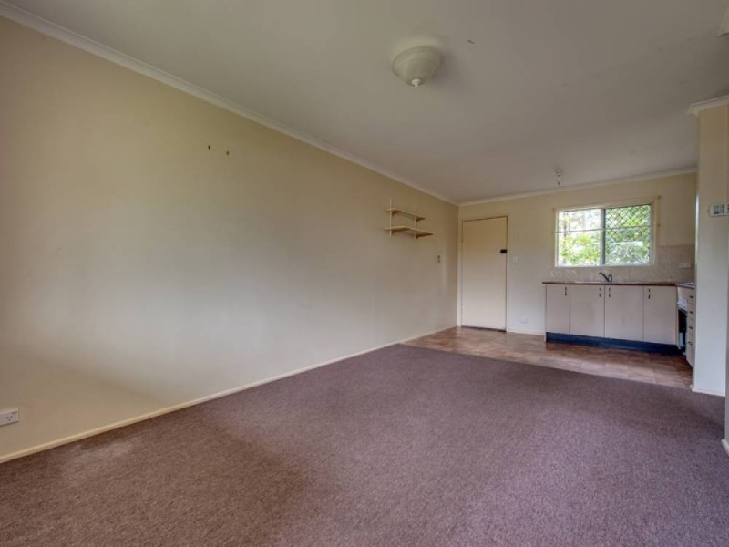 1/215 Old Logan Road, Camira QLD 4300