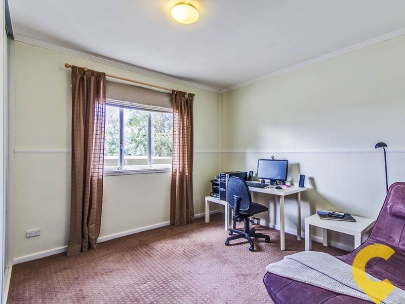 92 Nathan Street, Brighton QLD 4017