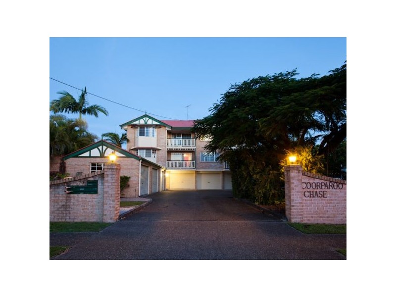2/73 Derby Street, Coorparoo QLD 4151