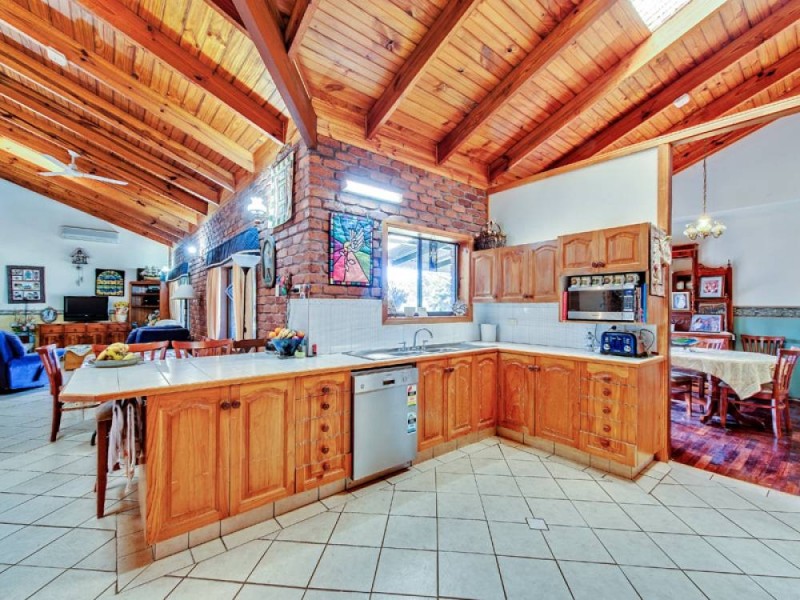 302 Lyndale Road, Greenbank QLD 4124