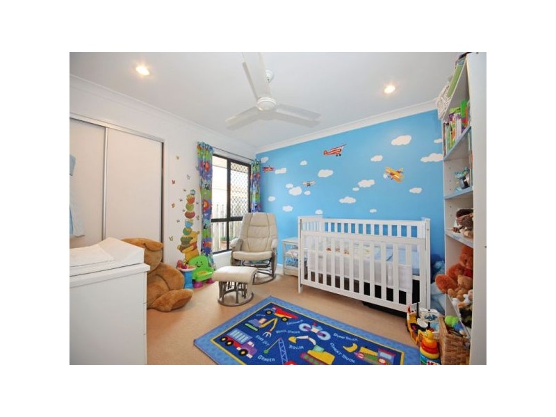 6 Hind Court, Bellmere QLD 4510