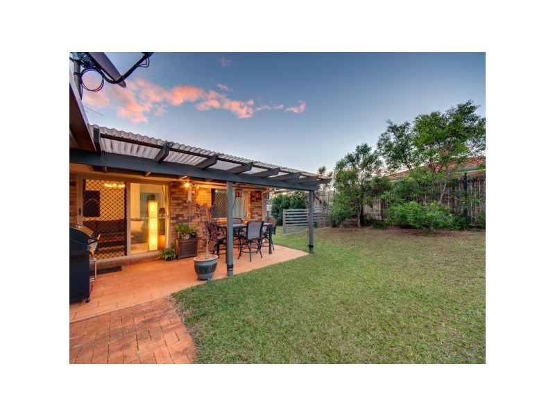 23 Frangipani Court, Kallangur QLD 4503