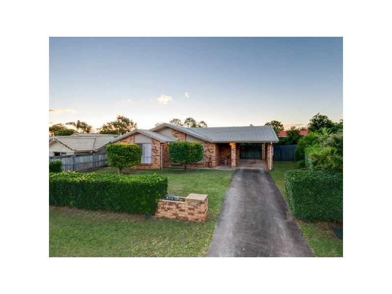 23 Frangipani Court, Kallangur QLD 4503