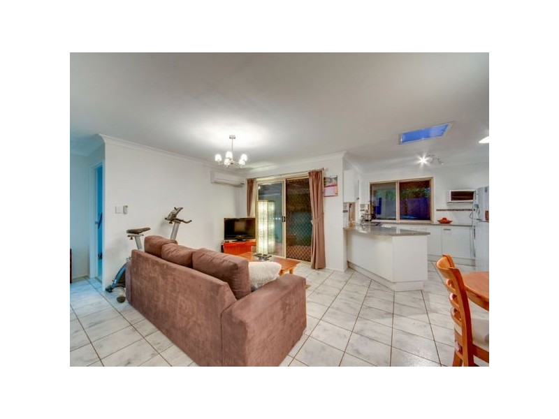 23 Frangipani Court, Kallangur QLD 4503