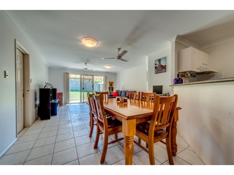8 Elysian Crescent, Camira QLD 4300