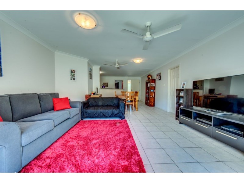8 Elysian Crescent, Camira QLD 4300