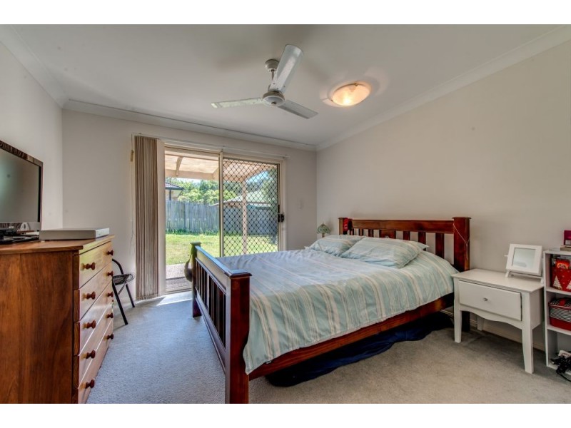 8 Elysian Crescent, Camira QLD 4300