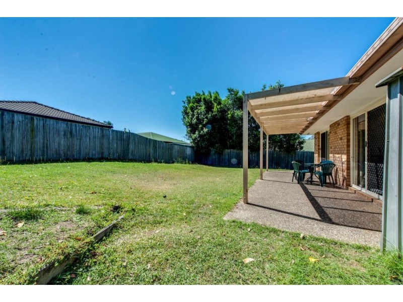 8 Elysian Crescent, Camira QLD 4300