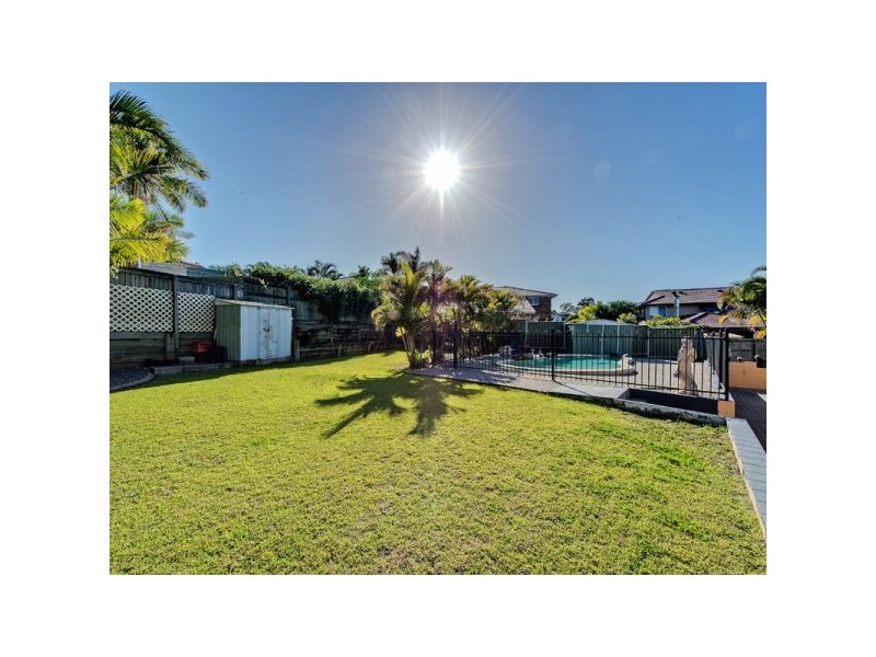 11 Rakumba Close, Eight Mile Plains QLD 4113