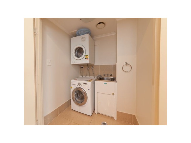 206/20 Sanders Street, Upper Mount Gravatt QLD 4122